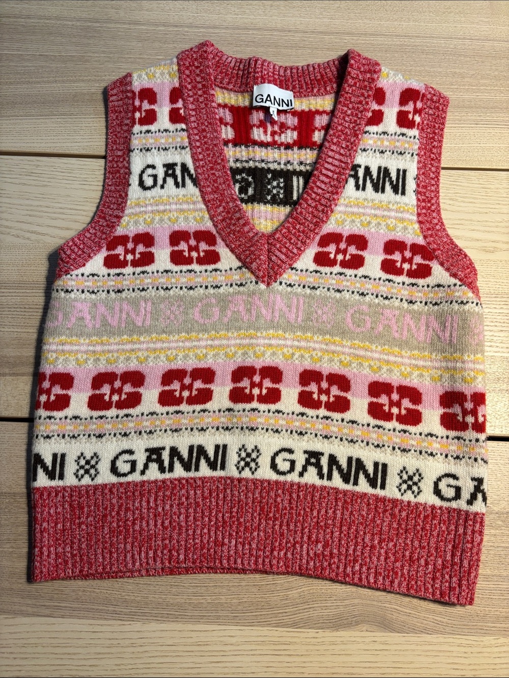Ganni Pink Multicolor Patterned V-Neck Knit Vest